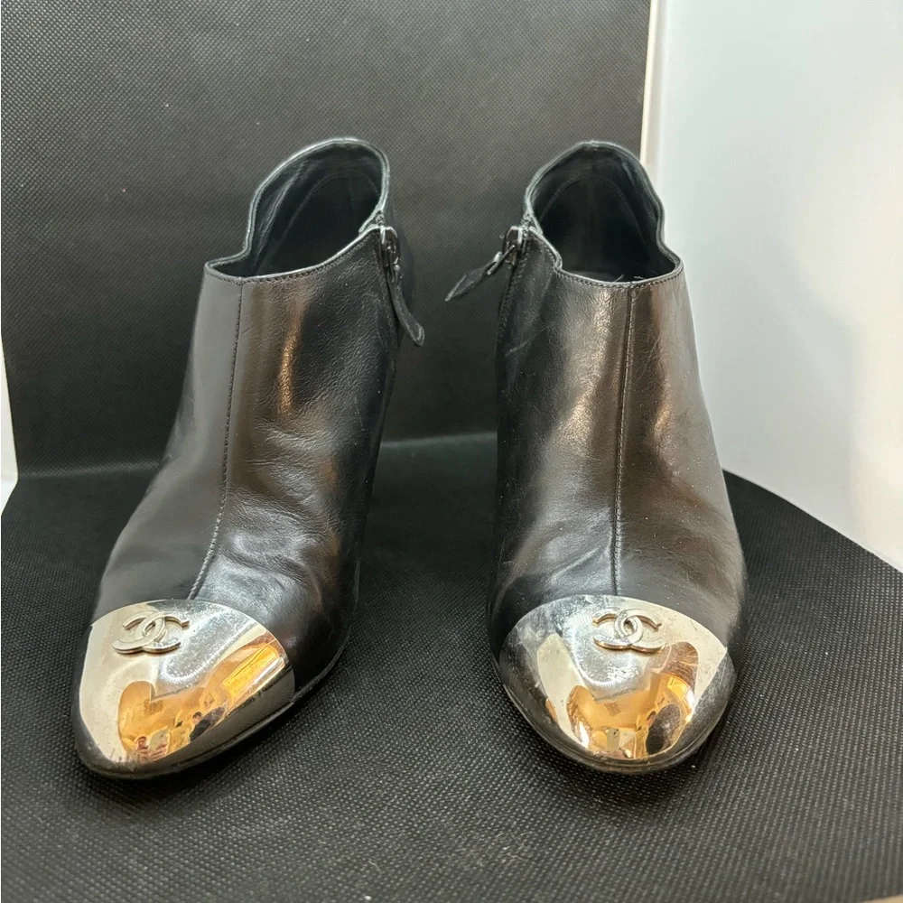 Women’s Chanel Slip On Healed Boots - Picture 3 of 10
